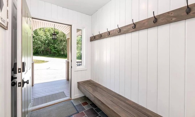 Bretton Woods Condo | 3-bedroom condo in lovely Carroll, just off Omni Mount Washington property