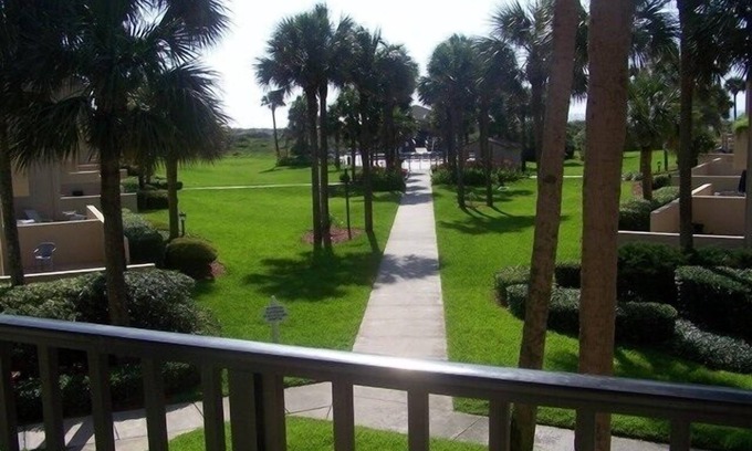 St. Augustine Beach Condo | 3 Bedroom Condo/Sleeps 8/Beautifully Upgraded