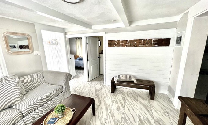 Hampton Condo | 3 Bedroom Condo steps from Hampton beach and boardwalk!