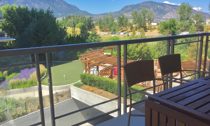North End Apartment | 3 Bedroom Condo Steps to Lake & Stroll to Downtown