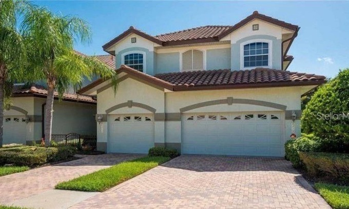 Lakewood Ranch Condo | 3 Bedroom Condo 95319 by Houzlet