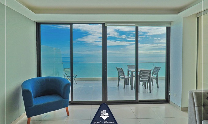 Manta Apartment | 3 Bedroom Condo with amazing ocean view, Poseidon Hotel.