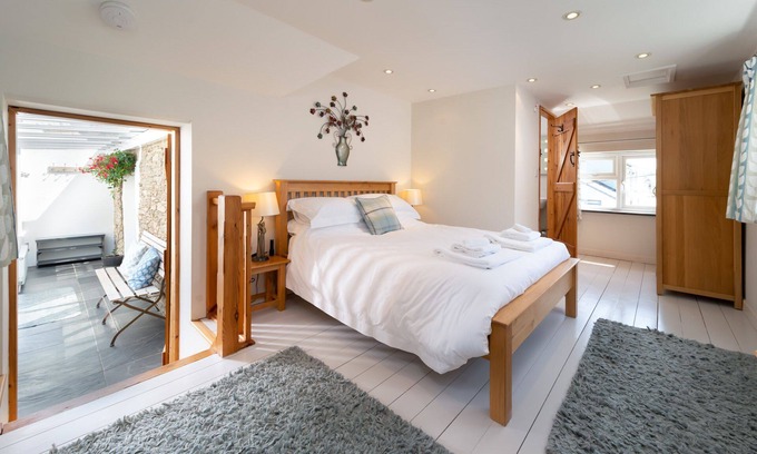 Kentisbury Cottage | 3-Bedroom Countryside Cottage Close to North Devon's Beaches and Exmoor, with onsite games room