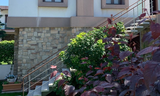 Ortakent Apartment | 3 Bedroom Flat 500m Walking Distance to the Beach in Yahşi with Terrace