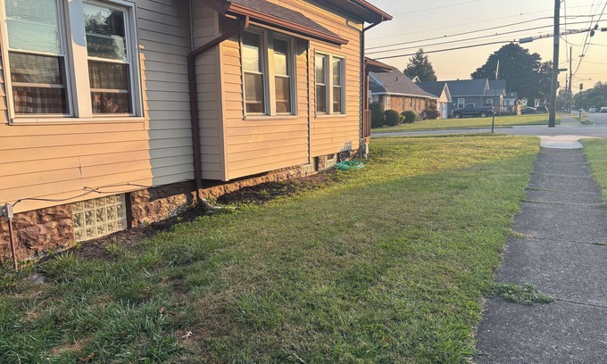 Erie House | 3-bedroom full house with large outdoor space for entertainment!