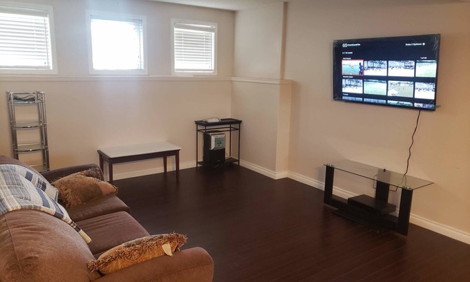 Timberlea Apartment | 3 Bedroom Furnished Apartment suitable for Company Staff with Large Yard Space