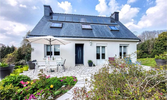 Plouay House | 3 Bedroom Gorgeous Home In Plouay