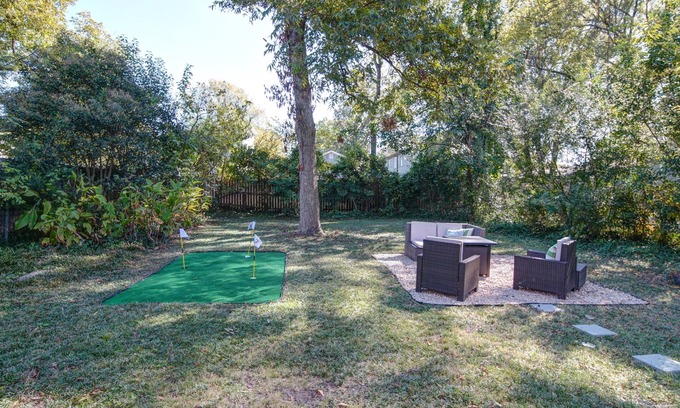 Villa Heights House | 3 Bedroom home close to Uptown