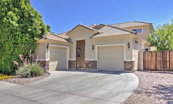 South Mountain House | 3 Bedroom home just 15 mint from sky harbor airport in south mountain