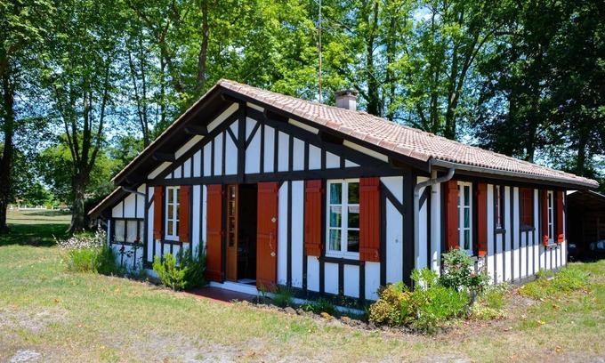 Bias House | 3 bedroom house for 8 people 7 kms from the beaches