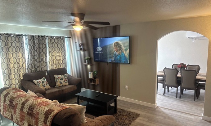 Odessa House | 3-bedroom house in lovely Odessa with WiFi, AC. Enjoyable place to stay.