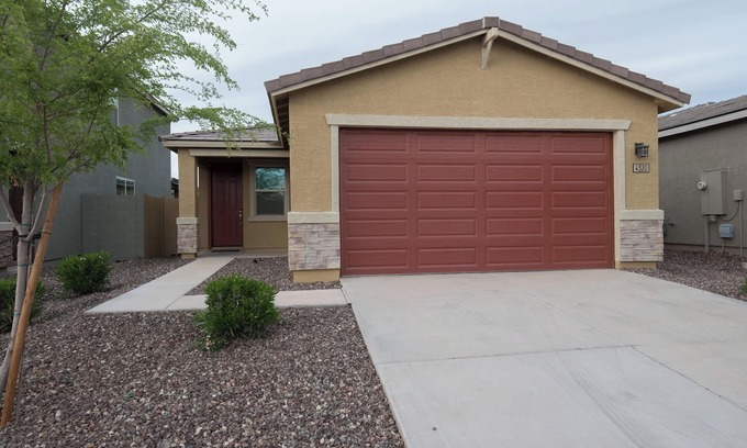 Laveen Village House | 3-bedroom house in marvelous Laveen with WiFi, AC