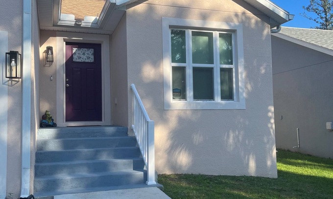 Sulphur Springs House | 3-bedroom house in perfect Tampa with AC, WiFi. Enjoy your stay