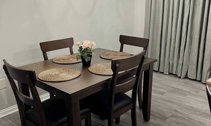 Independence House | 3-bedroom house in charming Independence, KY with AC, WiFi. Enjoy your stay