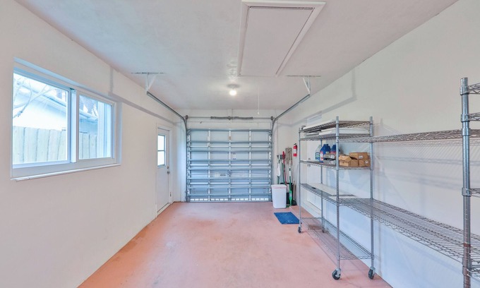 Riverside Park House | 3-bedroom house in awesome Fort Lauderdale with AC, WiFi