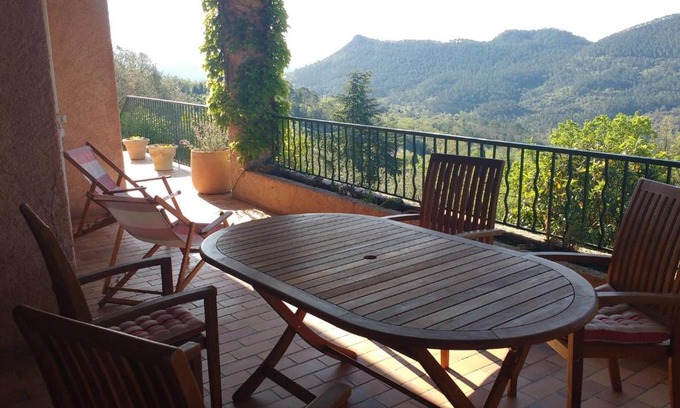 Bagnols-en-Foret House | 3-bedroom house with view