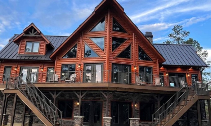 Granite Falls Cabin | 3-bedroom log cabin just steps from Lake Rhodhiss with private boat dock.