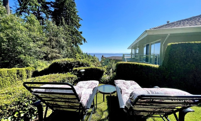 West Vancouver House | 3 Bedroom Luxury Ocean View Garden Level Suite in Prestigious Area