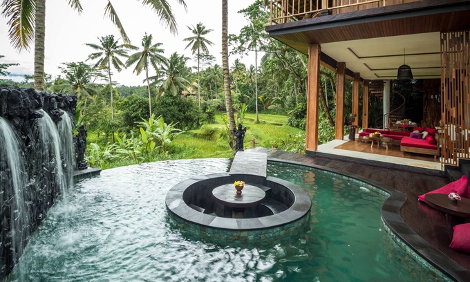 Sambahan Villa | 3 bedroom luxury villa resort w/private infinity pool overlooking rice fields!