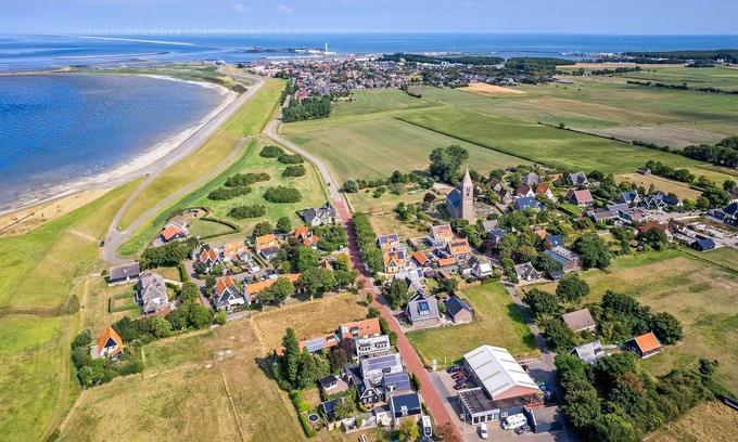 Den Oever House | 3 bedroom nice home in Den Oever