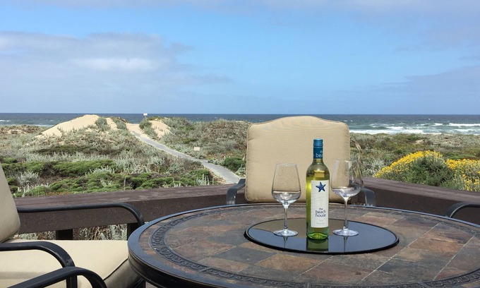 Castroville House | 3 Bedroom Ocean Front (sleeps 6)