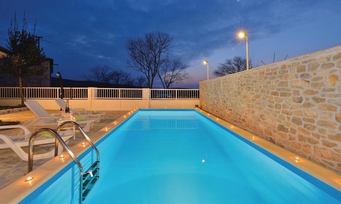 Krusevo House | 3 bedroom pet friendly home in Krusevo