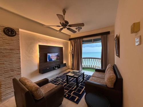 Taman Tanjung Apartment | 3 BEDROOM SEAVIEW CONDO @ GLORY BEACH RESORT, PORT DICKSON