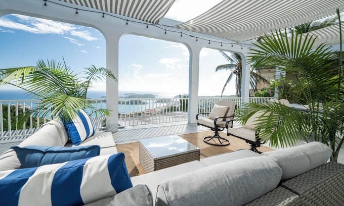Rosendal Villa | 3-Bedroom Skyline Villa Offering the Island's Best Viewsnn