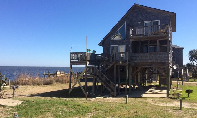 Frisco House | 3 bedroom Sound Front 2Q& ,2 T, with Amazing Views, Windsurfing , Dock, 2 Decks,