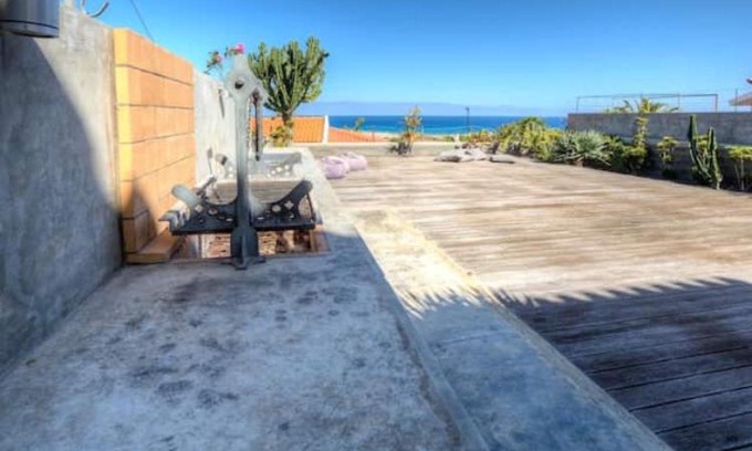 Cabeco da Ponta House | 3-Bedroom Summer Villa