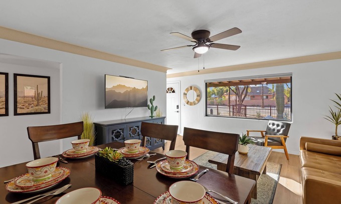 Sam Hughes House | 3-bedroom vacation home just 10 minutes walk to University of Arizona