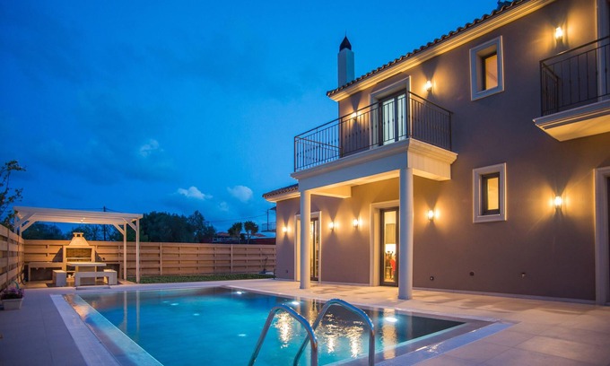 Sarlata Villa | 3 Bedroom Villa - Private Pool - Ideal For Families