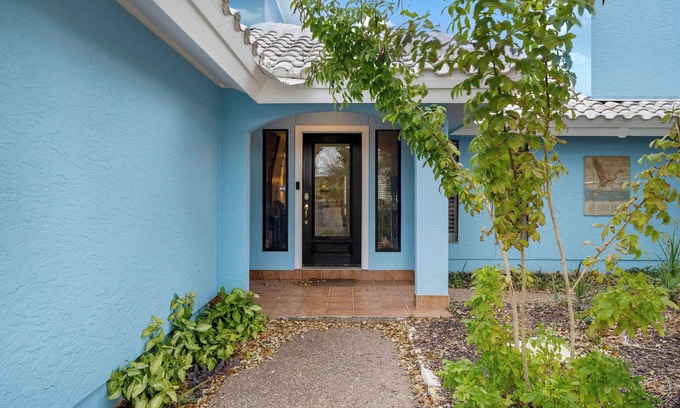 Key Allegro House | 3 Bedroom Waterfront home with Pool and boat dock