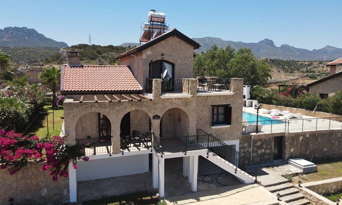 Gozubuyuk Villa | 3 bedroomed villa, private swimming pool and amazing mountain & beach views