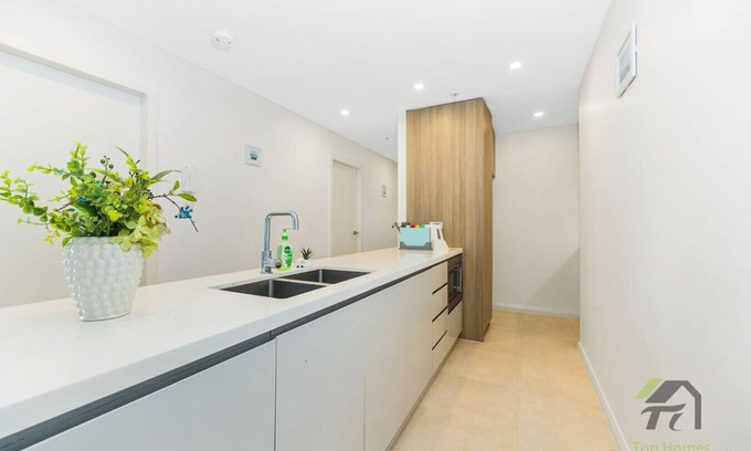 Arncliffe Apartment | 3 Bedrooms apartment located in Arncliffe