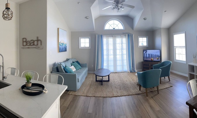 Wildwood Condo | 3 Bedrooms, Beach 3 blocks, Garage Parking, PRIME LOCATION BAREFOOT COUNTRY FEST