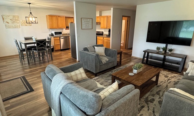 Soldotna House | 3 BR, 2 BA Soldotna House Close to the Kenai River with WiFi and Chest Freezer!