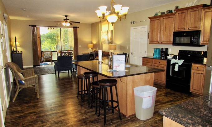 Hollister Condo | 3 BR, 3 Bath, with Dock Access. Lower level with walkout to the lake.