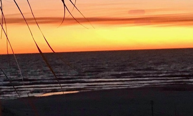 Mexico Beach Condo | 3 BR/3BA - Perfect for Couples' Retreat or for Families - Pets Welcome