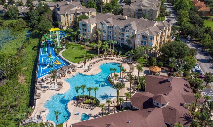Windsor Hills Condo | 3-BR Condo | 2 Miles to Disney | Steps to Pool & Water Park