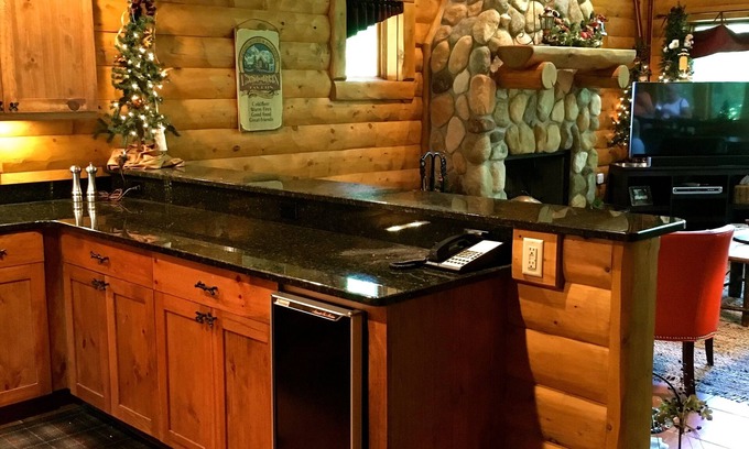 Boyne City Cabin | 3 BR - Custom Mountain Log Cabin, Private Rustic Retreat, Sleeps 9 . Book now!