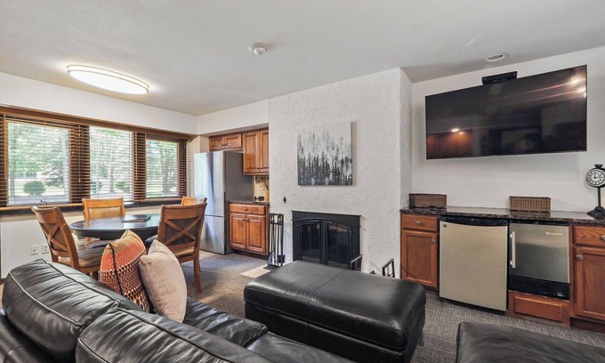 Boyne Falls Condo | 3 BR Mountain Villa | Community Pool | 3 BR | Steps to Boyne Mountain Resort