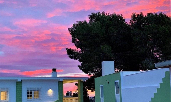 Montserrat Villa | 3 double en-suite bedroom villa with swimming pool
