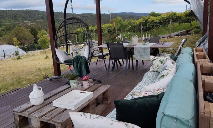 Lousame Cottage | 3' from the COAST 🏖️, LARGE AND BRIGHT HOUSE w/Garden 🏡, 20' from SANTIAGO🕍.