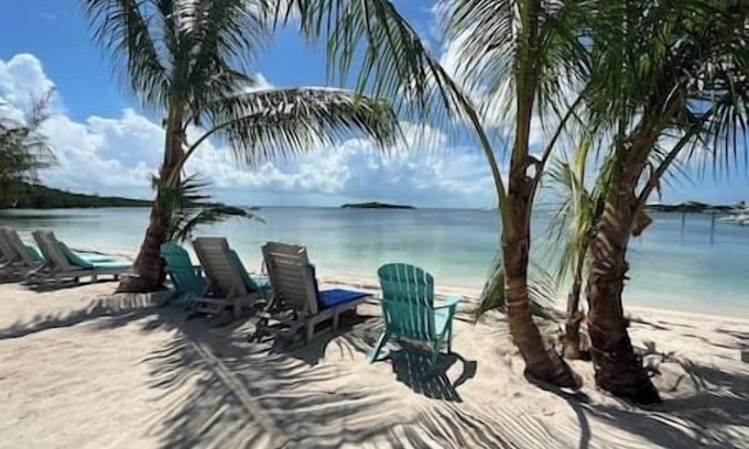 Great Guana Cay House | #3 - Guana Beach Inn, Abacos