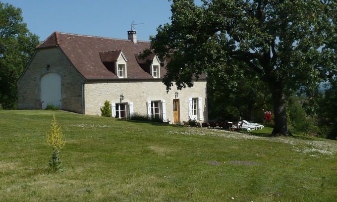 Rocamadour Cottage | 3 kms from Rocamadour: Haven of peace, in a 4 épis house (GîTE de France)