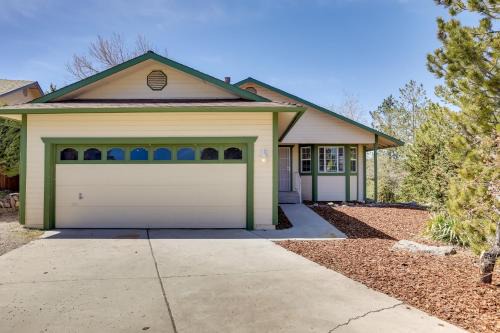 Northeast Reno House | 3 Mi to Casinos Reno Home with Fenced Yard!
