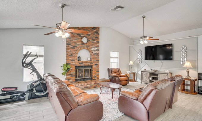 Tucson House | 3 Mi to Golf: Tucson Home w/Private Yard & Patio!