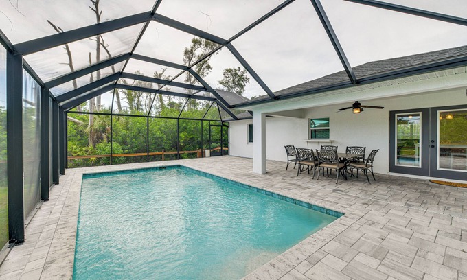 Englewood East House | 3 Mi to Public Beach: Port Charlotte Getaway!