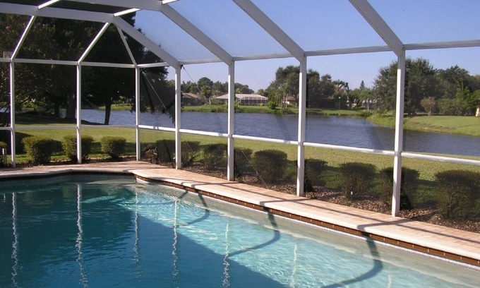 Venice House | 3 miles east of open beaches .Private Pool